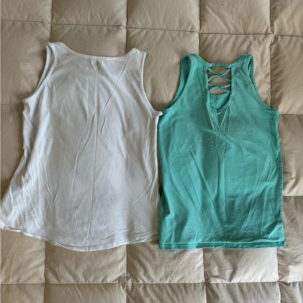 Old Navy Tank Tops - Picture 2 of 5